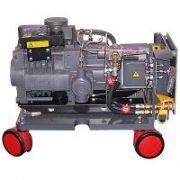 What is a dry vacuum pump?